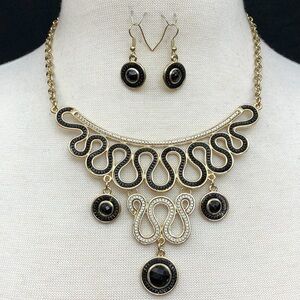 Black & White Squiggle Line Gold Chain Unique Statement Necklace Earrings Set